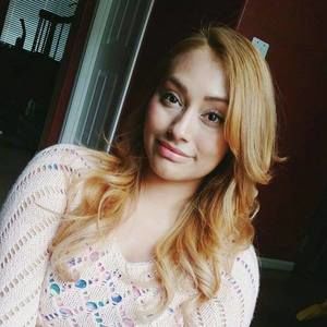 Meet your Posher, Ivette